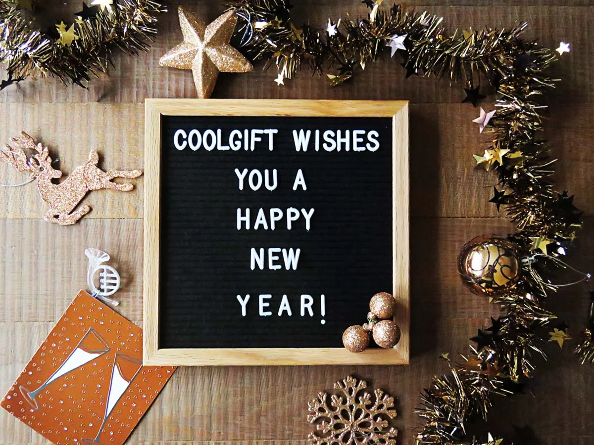 Filz Buchstabentafel (Holzrahmen)