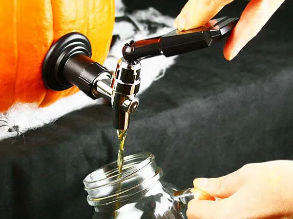 Kürbis und Wassermelonen Zapf-Anlage