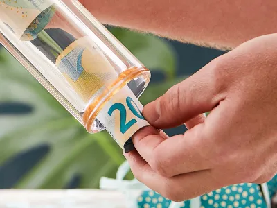 Cadeaufles met Holle Ruimte