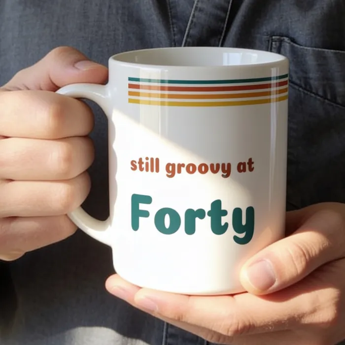 Taza Retro con Nombre - Veertig en nog altijd groovy