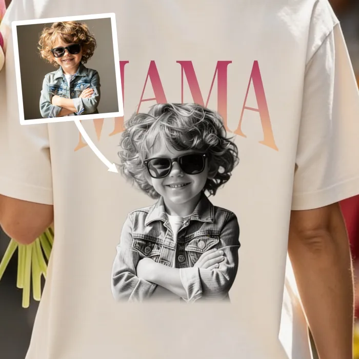 Foto majica s pastelnim barvnim prelivom in letnico - Mama van een kleine rockster