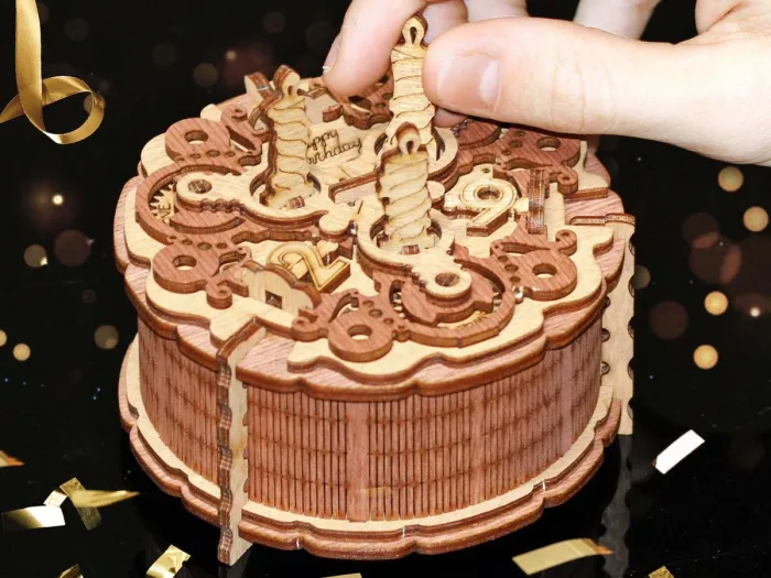 Verjaardagstaart  Escape Room Puzzle Box