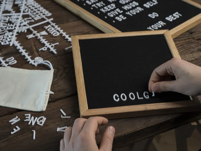 Letter Board (Cadre en Bois)