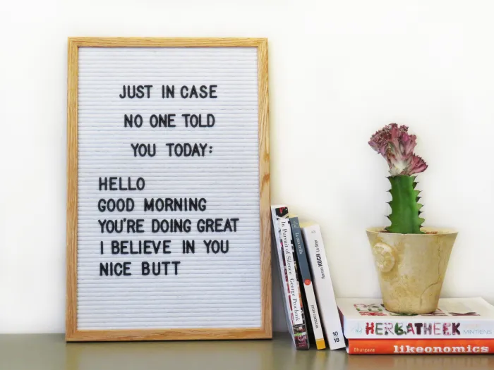 Letter Board (Cadre en Bois)